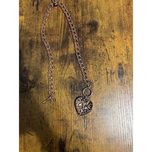 Vintage Rose Gold Chain Bracelet with Filigree Heart Padlock Pendant - Picture 3 of 5
